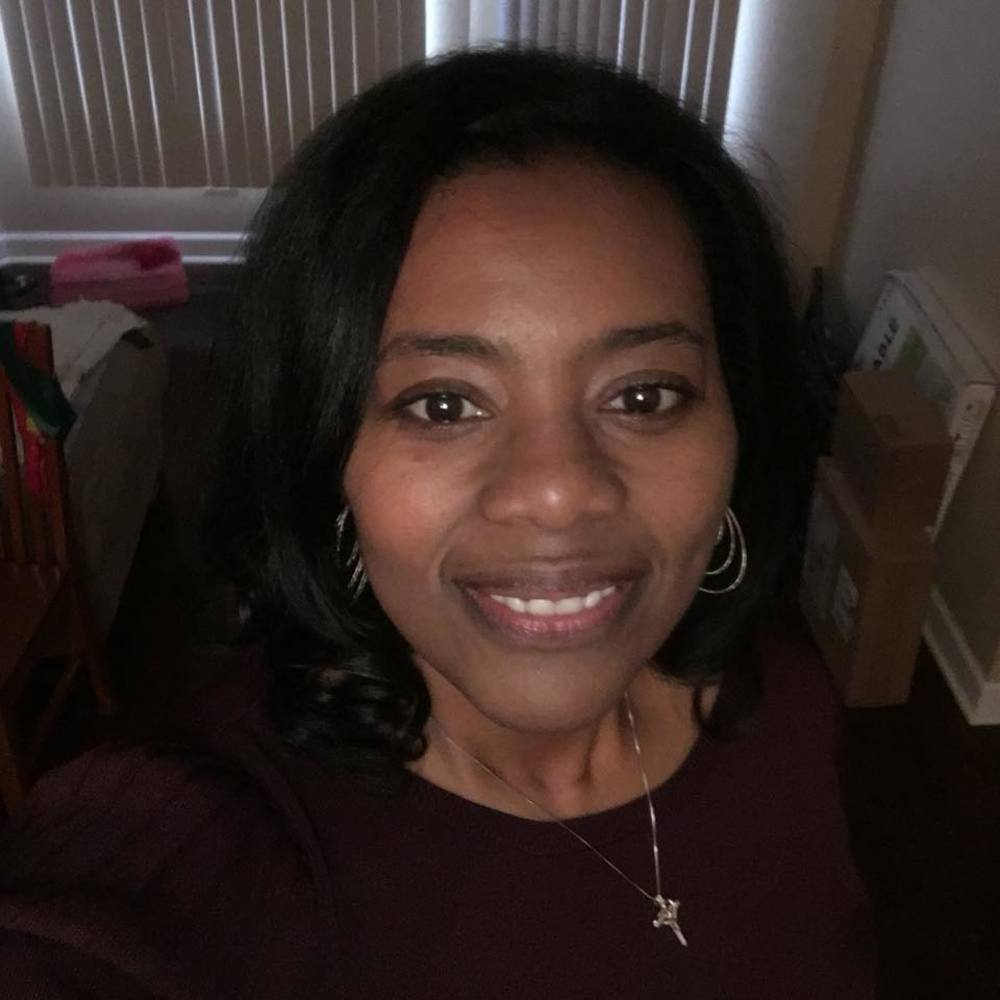 Meet your Posher, Pamela